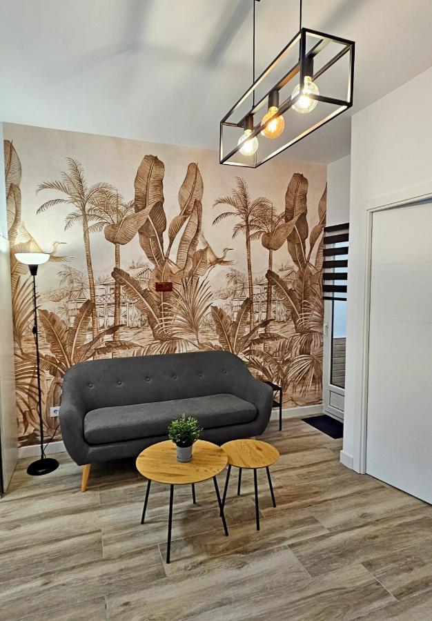 Elegante Apartamento De Diseno. Almeria Exterior photo